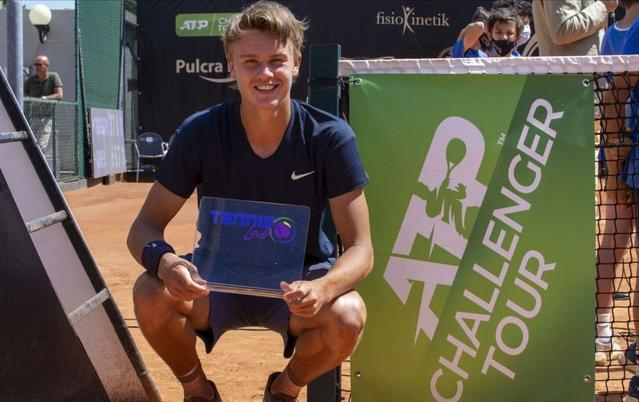 保持目前的 保持目前的